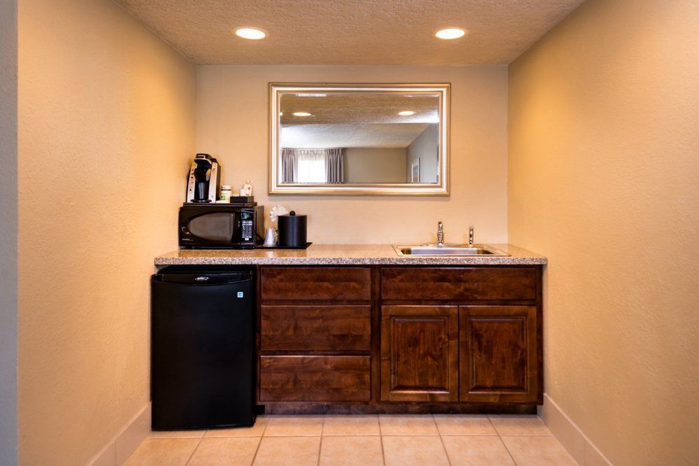 Holiday Inn Hotel & Suites Oklahoma City North By Ihg Buitenkant foto