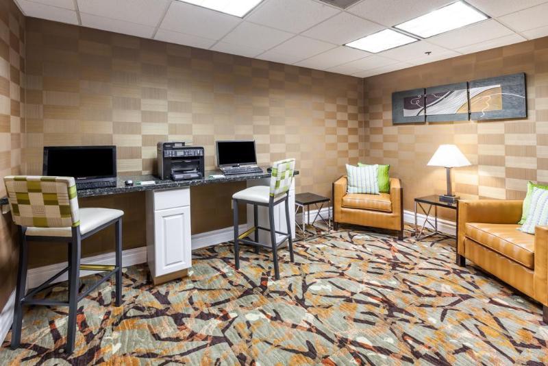 Holiday Inn Hotel & Suites Oklahoma City North By Ihg Buitenkant foto